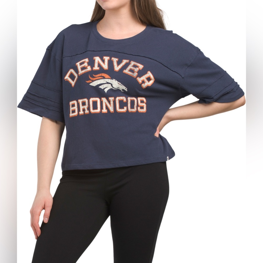 NWT ❤️ Denver Broncos Women's Blue Top - Size Medium